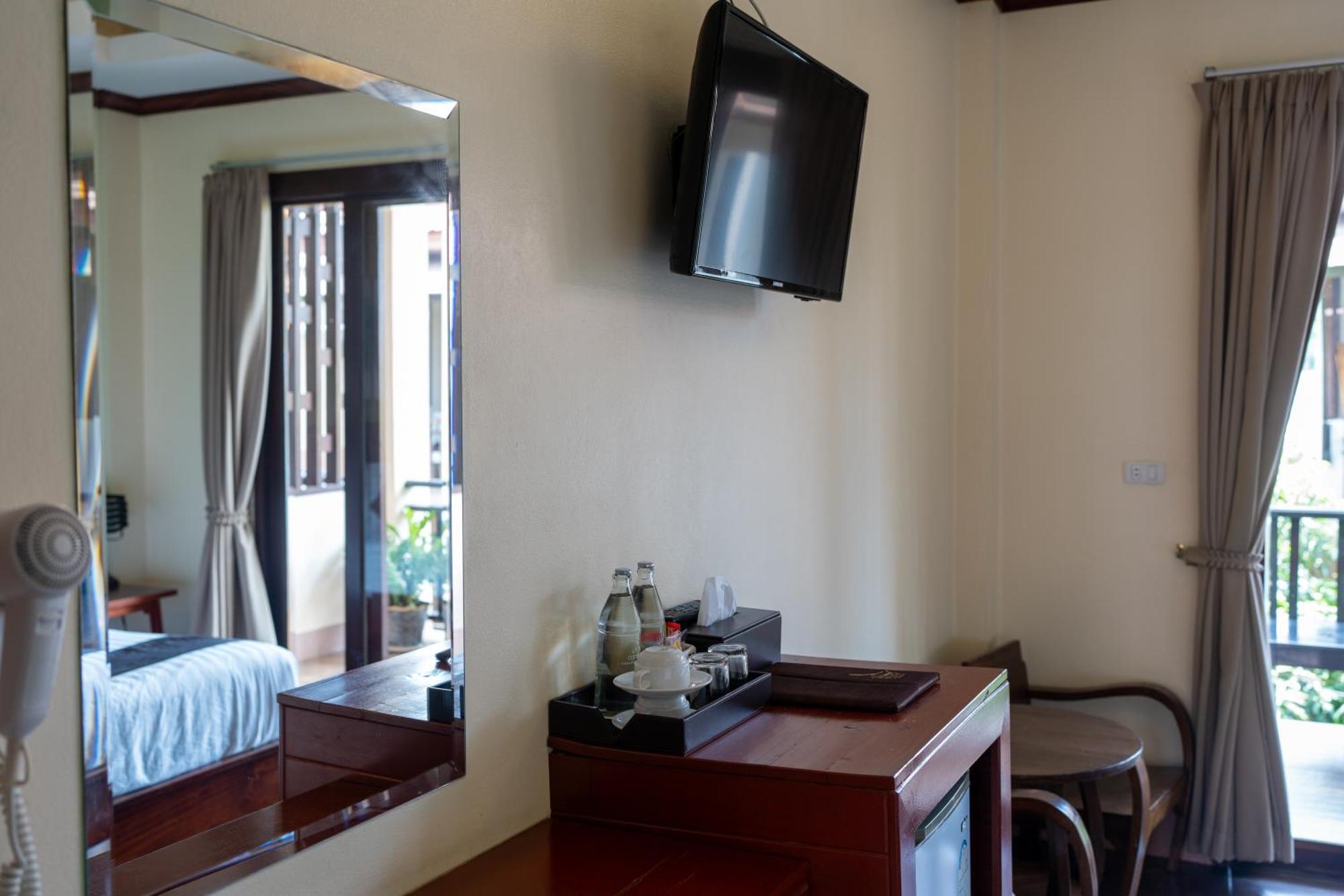 Wind Beach Resort Ko Tao Exterior foto